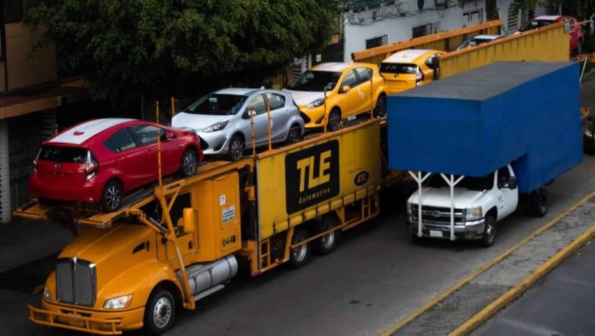 México negocia con Estados Unidos reducir aranceles al acero, aluminio y automóviles